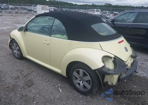 2006 Volkswagen New Beetle 2.5 from USA, damaged, VIN 3VWRF31Y66M333897